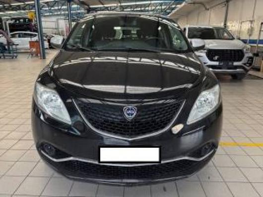 usato LANCIA Ypsilon