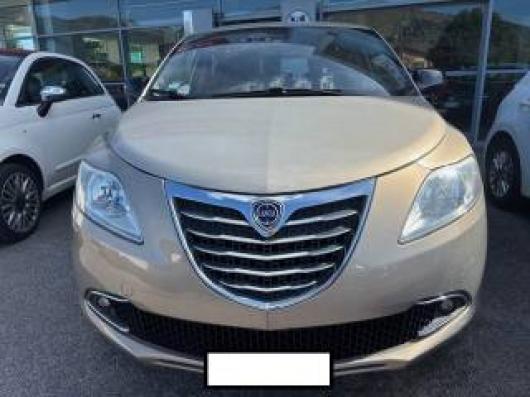 usato LANCIA Ypsilon