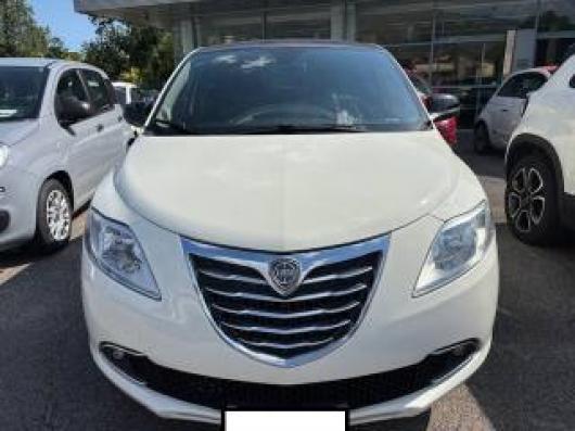 usato LANCIA Ypsilon