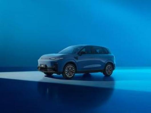 nuovo LEAPMOTOR B10