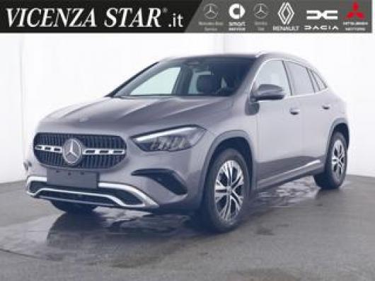 usato MERCEDES GLA 180