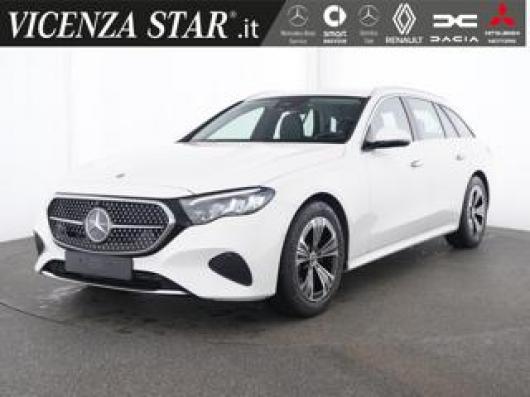 usato MERCEDES E 220