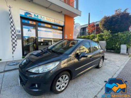 usato PEUGEOT 207