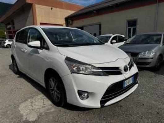 usato TOYOTA Verso