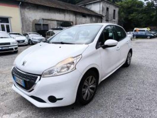 usato PEUGEOT 208