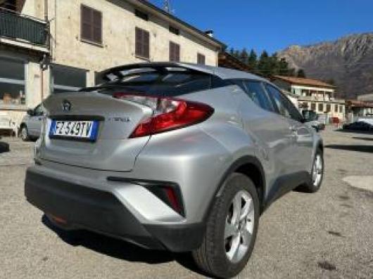 usato TOYOTA C HR