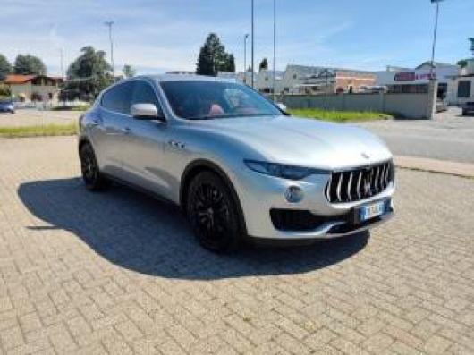 usato MASERATI Levante