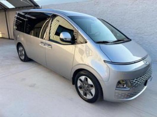 usato HYUNDAI Staria