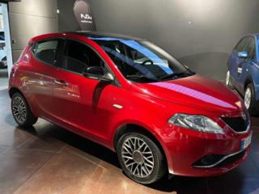 usato LANCIA Ypsilon