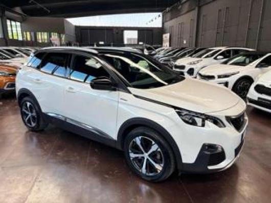 usato PEUGEOT 3008
