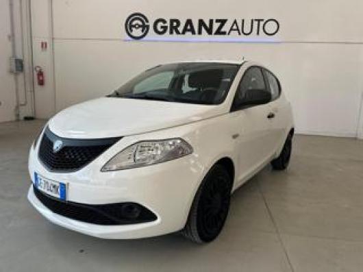 usato LANCIA Ypsilon