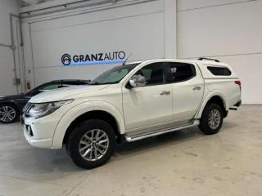 usato MITSUBISHI L200