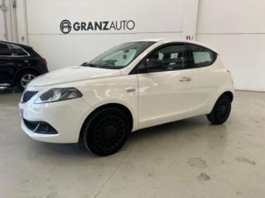 Ypsilon