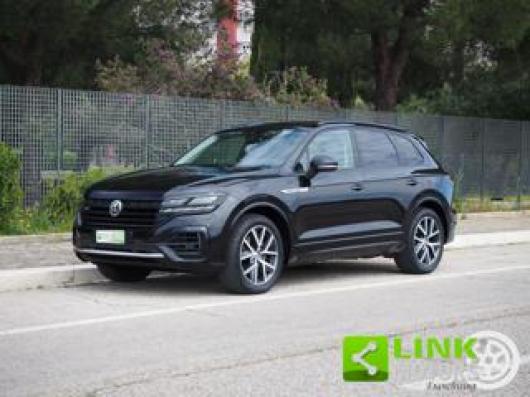 usato VOLKSWAGEN Touareg