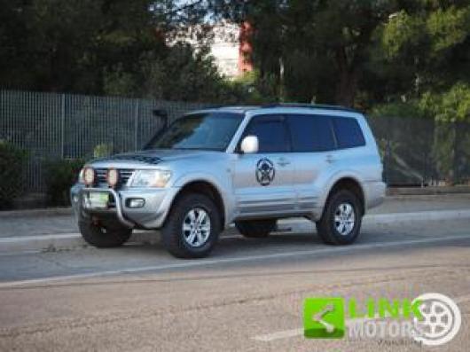 usato MITSUBISHI Pajero