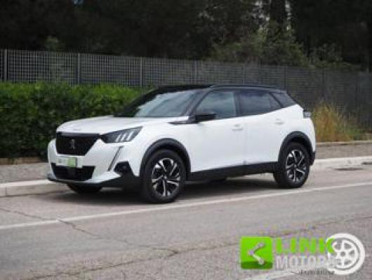 usato PEUGEOT 2008