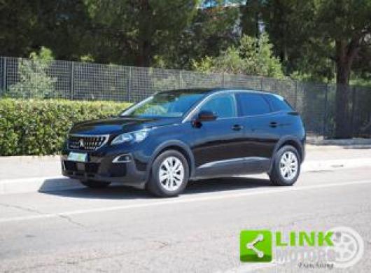usato PEUGEOT 3008