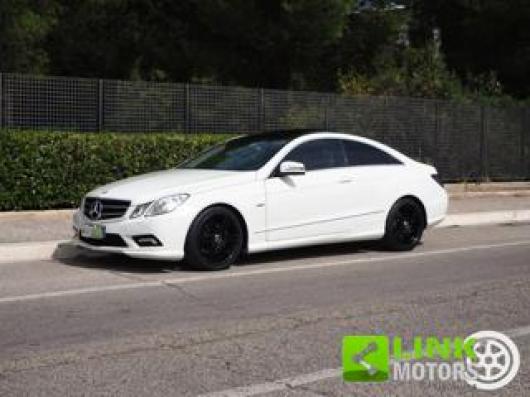 usato MERCEDES E 220