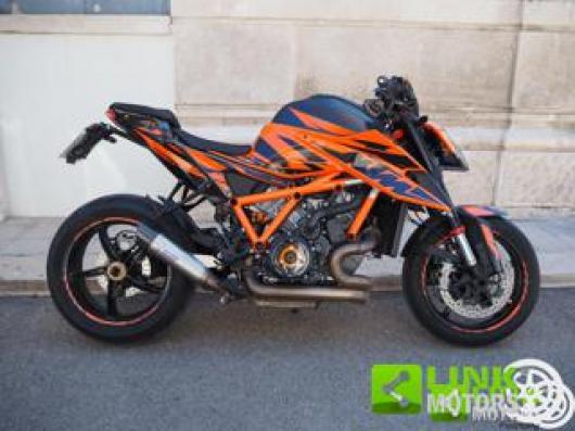 1290 Super Duke R