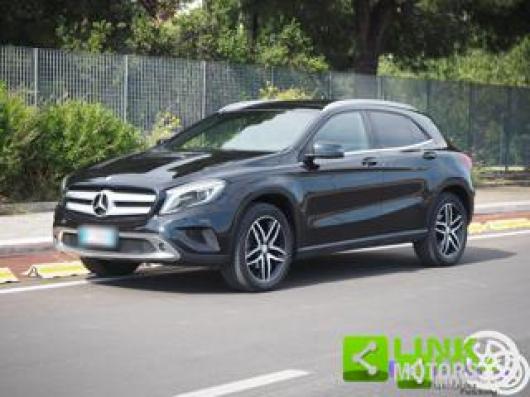 usato MERCEDES GLA 200