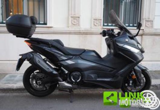 usato YAMAHA T Max 560