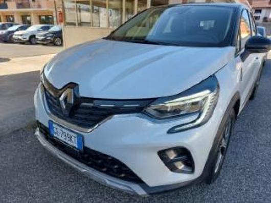 usato RENAULT Captur