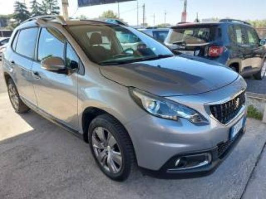 usato PEUGEOT 2008