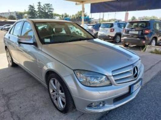 usato MERCEDES C 220