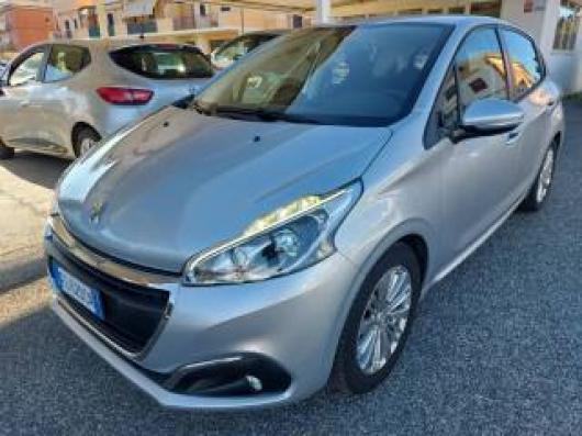 usato PEUGEOT 208