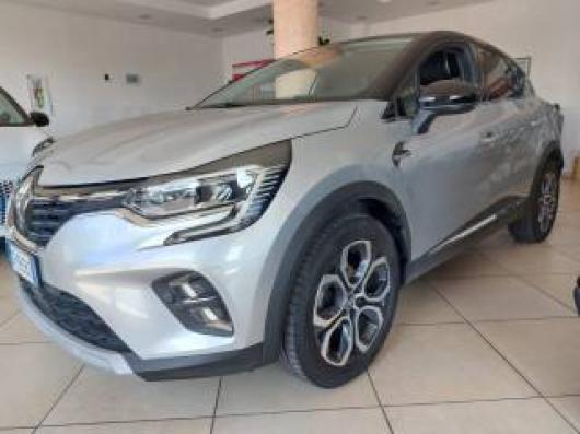 usato RENAULT Captur