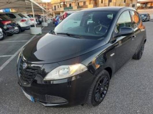 usato LANCIA Ypsilon