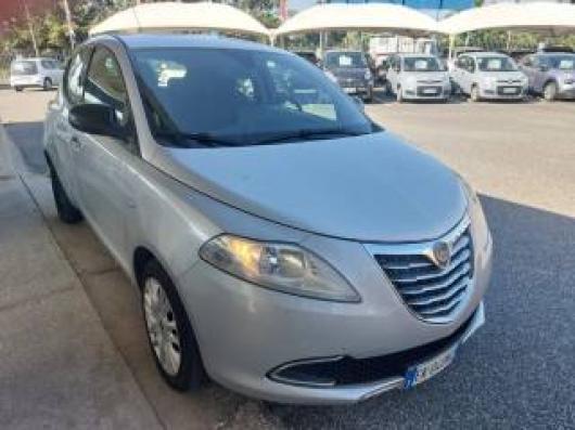 usato LANCIA Ypsilon