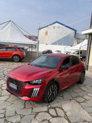 usato PEUGEOT 208
