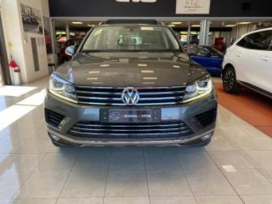 usato VOLKSWAGEN Touareg