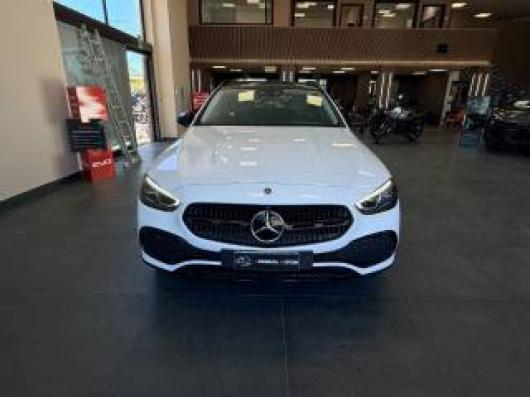 usato MERCEDES C 220