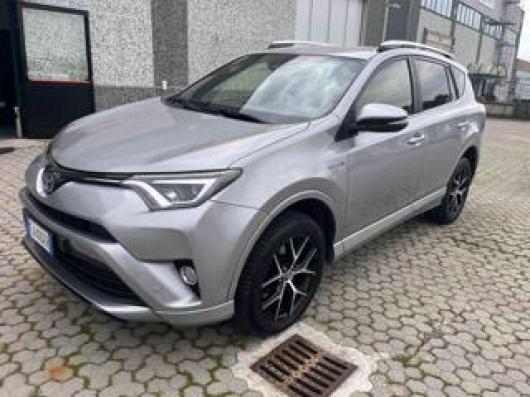 usato TOYOTA RAV 4 MY23