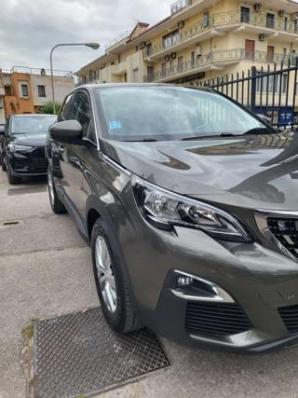 usato PEUGEOT 3008