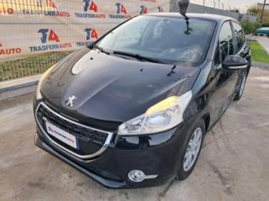 usato PEUGEOT 208