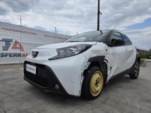 usato TOYOTA Aygo X