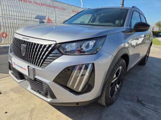 usato PEUGEOT 2008