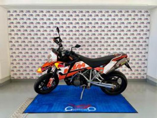 950 Supermoto