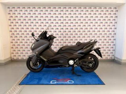 usato YAMAHA T Max 530