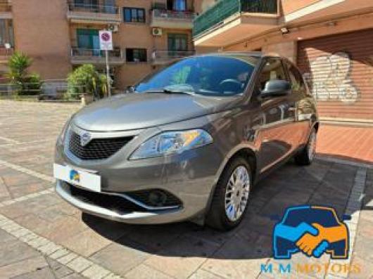usato LANCIA Ypsilon