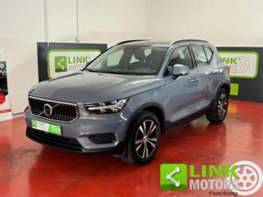 usato VOLVO XC40