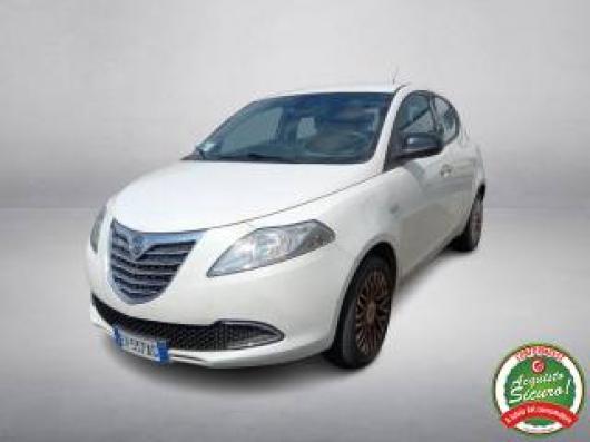 usato LANCIA Ypsilon