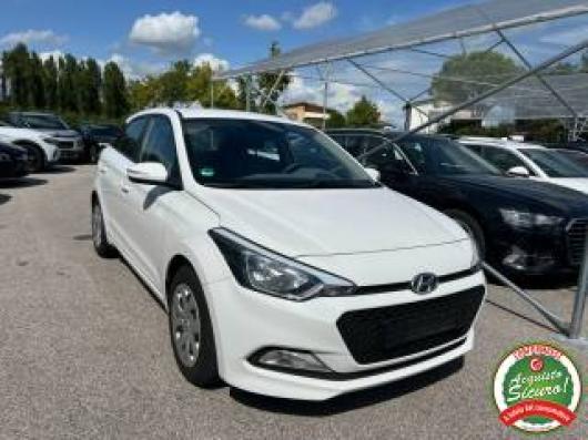 usato HYUNDAI i20