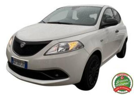 usato LANCIA Ypsilon
