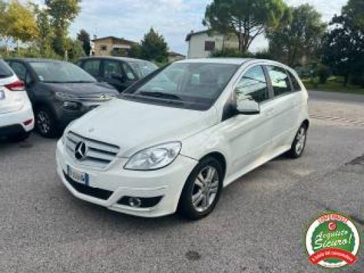 usato MERCEDES B 180