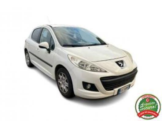 usato PEUGEOT 207