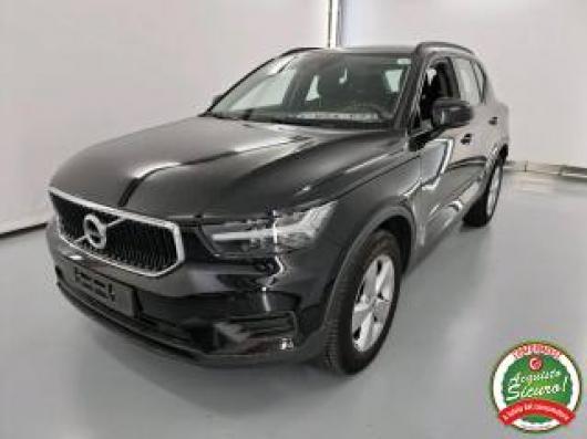 usato VOLVO XC40
